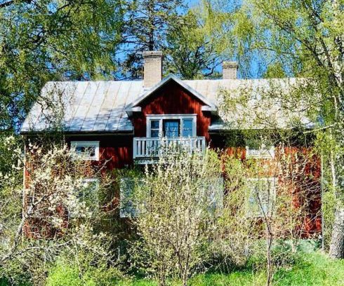 Sund House | Lantligt boende nära Kastelholms golf och Smakbyn