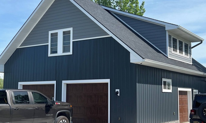 Arcadia House | Large 1 Bedroom Barndominium Loft/Arcadia Resort/HOT TUB/SAUNA