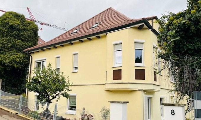 Ebersbach an der Fils Apartment | Large 4 room apartment in a small villa, 110sqm