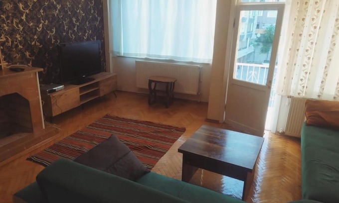 Uskudar Apartment | Large apartment with Great location for Big family