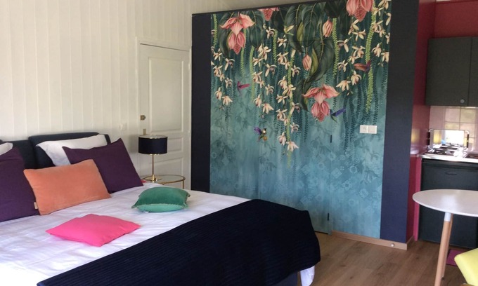 Le Broc Apartment | Large, comfortable studio