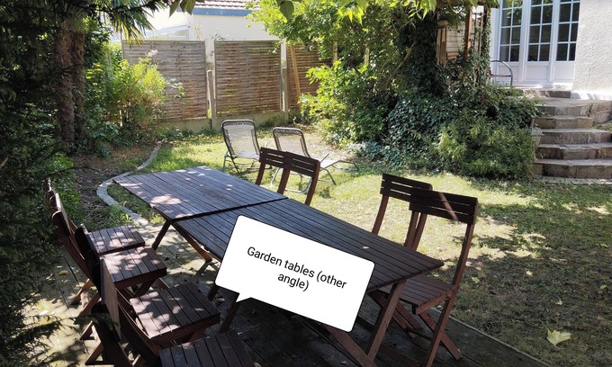 Carrieres-sous-Poissy House | Large family house with parking and commuting distance to Paris