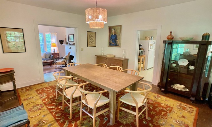 Montreat House | Large Family Home That Sleeps 16 Located Only 20 Minutes from Asheville