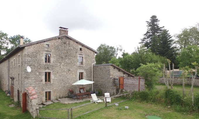 Saint-Germain-lʼHerm House | Large gite for 12 people in an oasis of peace