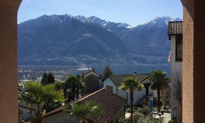 Tenero-Contra House | "Large Green View Apartment" house with balcony near the Verzasca Valley.