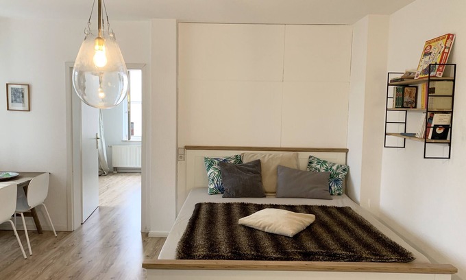 Plagwitz Apartment | large, quiet apartment in Plagwitz near the Red Bull Arena