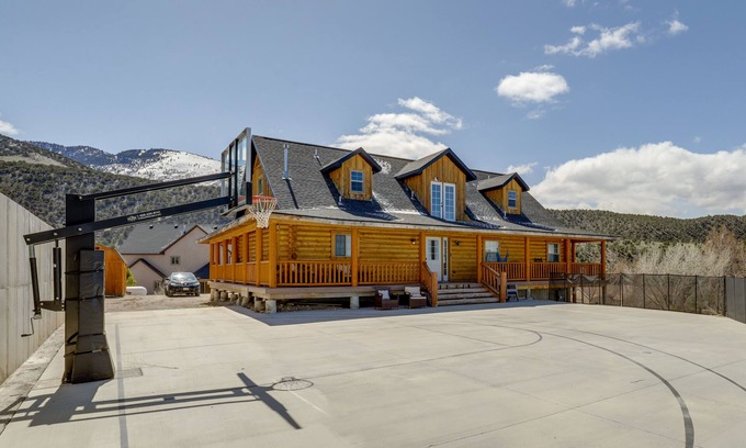 Sterling Cabin | Large Sterling Cabin < 1 Mi to Palisade State Park