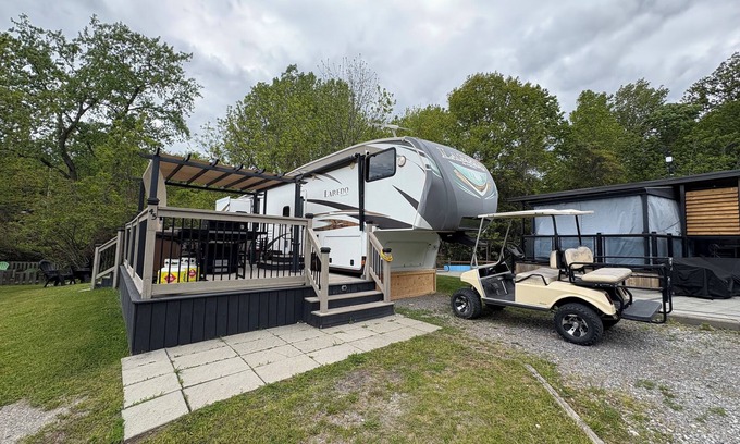 Sherkston House | Large Trailer at Sherkston Shores Resort