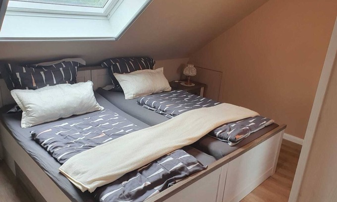Hattstedt Apartment | Large vacation apartment in the countryside Husum Hattstedt North Sea Sea