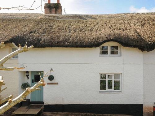 North Tawton House | Larksworthy Cottage