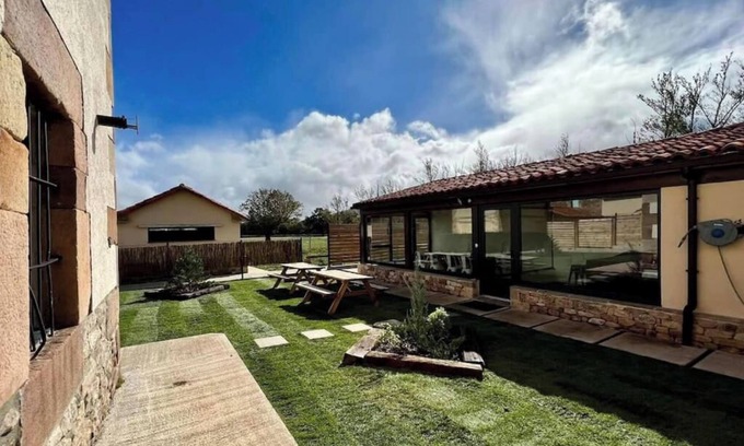 Hermandad de Campoo de Suso Apartment | Las Casonas de Don Pedro - Casa 7 Dormitorios