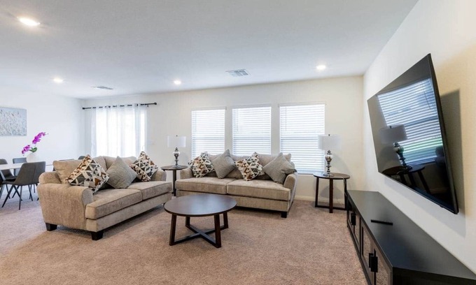 Arden House | Las Vegas Lovely Home - 3 Bedroom