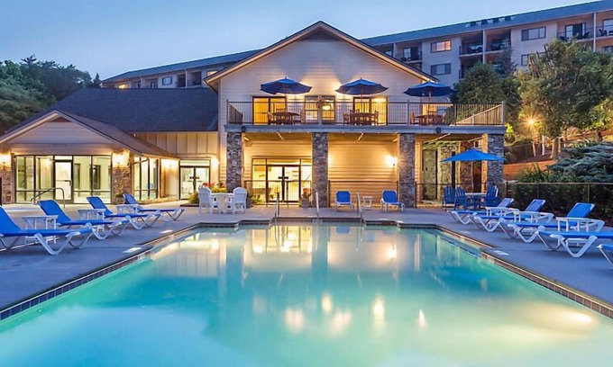 Pigeon Forge Resort | Laurel Crest Vacation Resort in the Smoky Mountains.