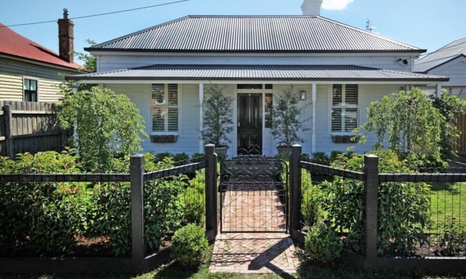 Kyneton House | Lauriston House in the heart of Kyneton