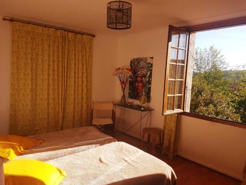 Joyeuse Bed & Breakfast | LAUTRE