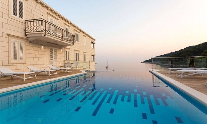 Saplunara Apartment | LAVANDER TOUCH - family deluxe apartment