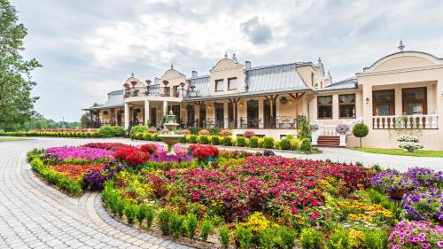 Rudziniec Bed & Breakfast | Leśna Perła - Restauracja i Pokoje Hotelowe