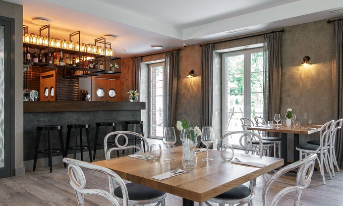 Suleczyno Hotel | Leśny Dwór