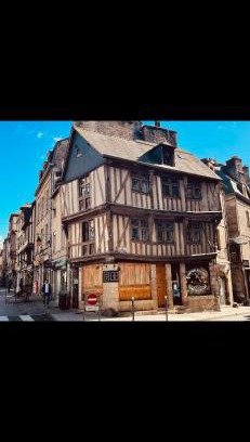 Dinan Apartment | Le bateau ivre- historique