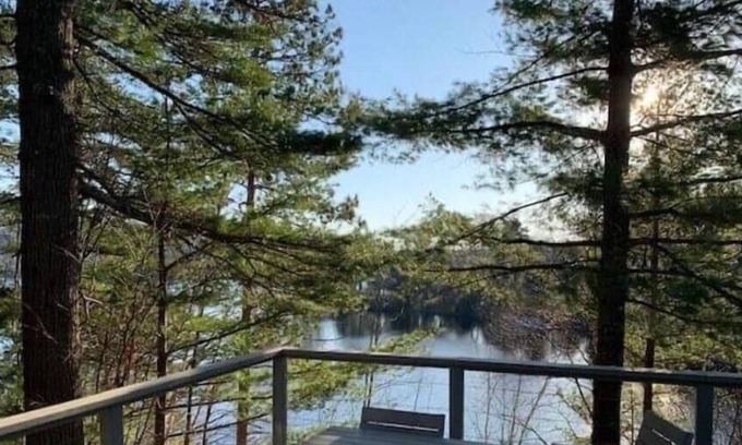 Saint-Denis-de-Brompton Ski Chalet | Le Blanchon-Waterfront-P'tit Lac Brompton