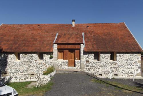 Champagnac Apartment | le bon air est dans le pre