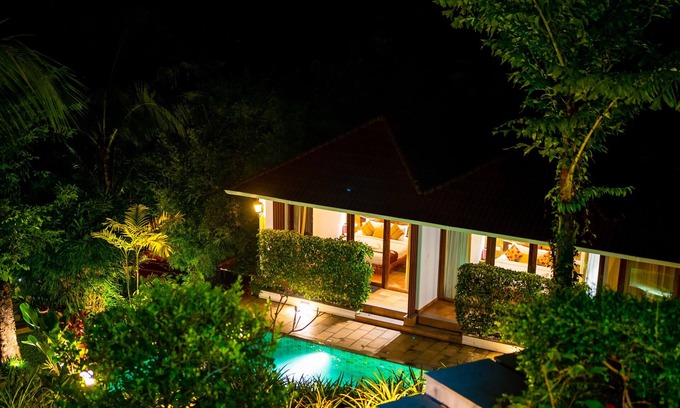 Kedavur Hotel | Le Candles Resort