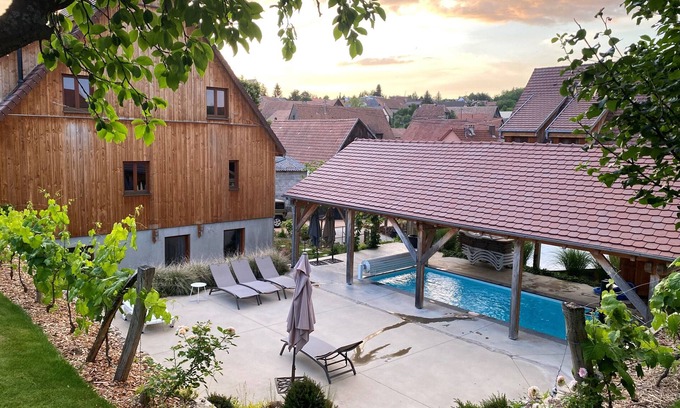 Bruebach House | "Le Carré Bas" - a 5-star holiday home