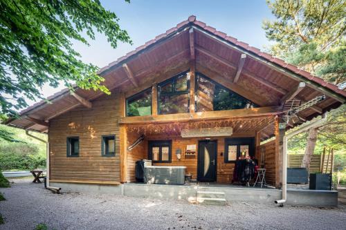 Renauvoid Ski Chalet | Le Chalet des Buch avec Spa