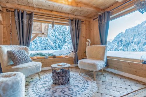 Flaine Ski Chalet | Le Charmélie 1600