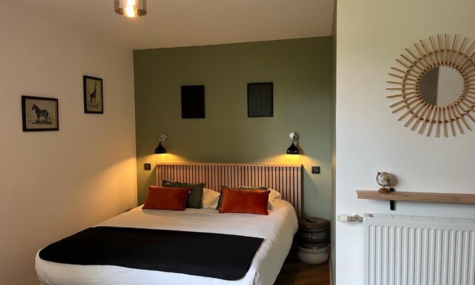 Landerneau Hotel | Le Clos Du Pontic Logis et Cit'Hotel