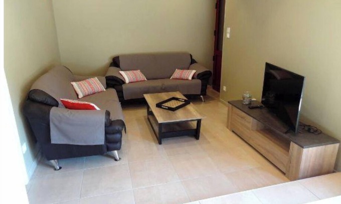 Sury-pres-Lere House | Le Clos Terre