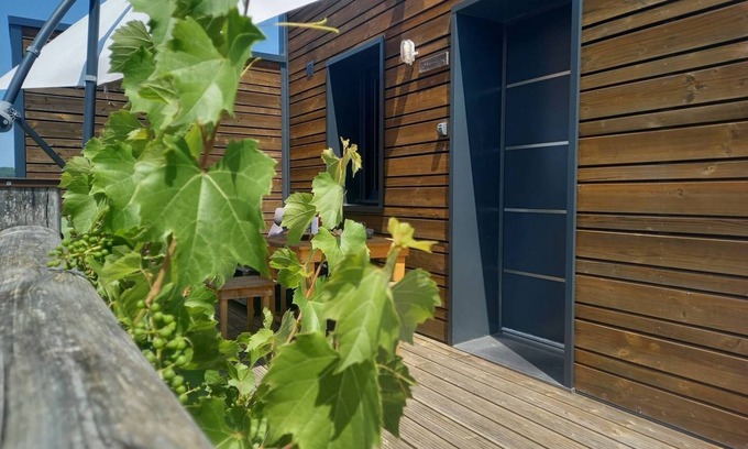 Souillac House | Le Collonges, PRM eco-container, Dordogne Valley