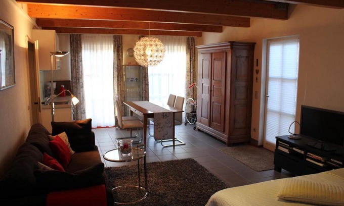 Roesrath Bed & Breakfast | Le Coq