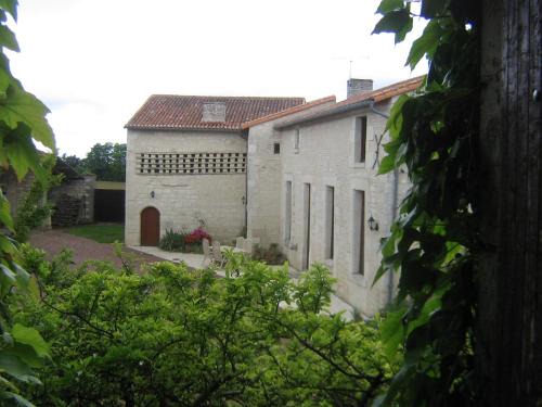 Chouppes House | Le Fief du Verger Gazeau