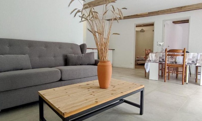 Forges-la-Foret Apartment | Le gîte de l'Ecurie