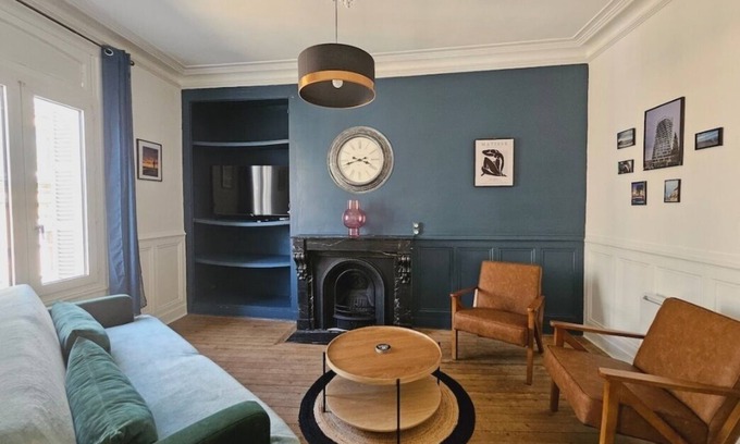 Anatole France Danton Apartment | Le Galliéni Hyper Centre