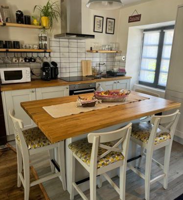 Le Vigeant House | Le Gite No 2
