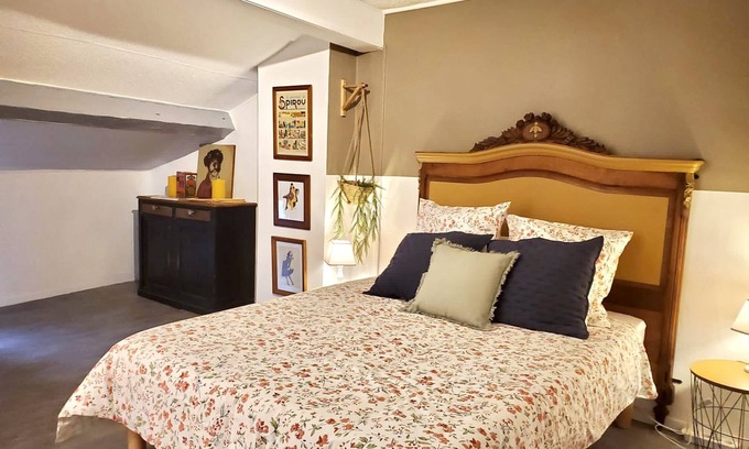 Beziers Apartment | Le Grenier 1900, Wi-fi, Climatisation, Terrasse, 15 Minutes du Centre