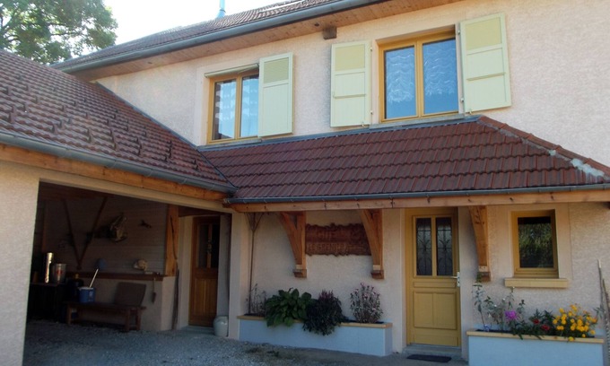 Bief-des-Maisons Cottage | "Le Grenier" for 4 people