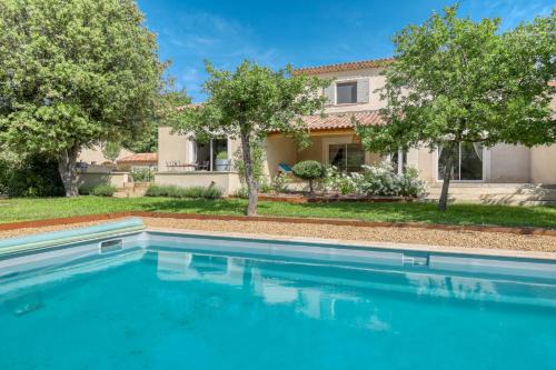 Croagnes House | Le JARDIN DES DELIS gite NEUF avec piscine bio UV