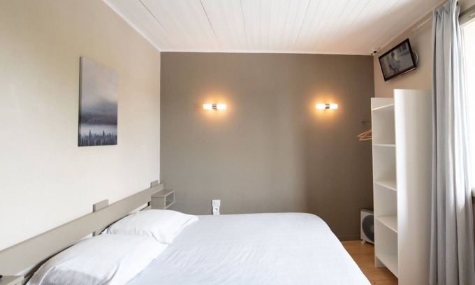 Saint-Germain-au-Mont-d'Or Apartment | Le Jostel 5 Chemin de la petite Rive