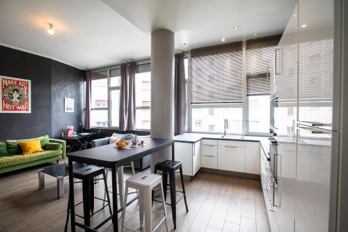 Besancon Apartment | Le Loft Horloger avec parking