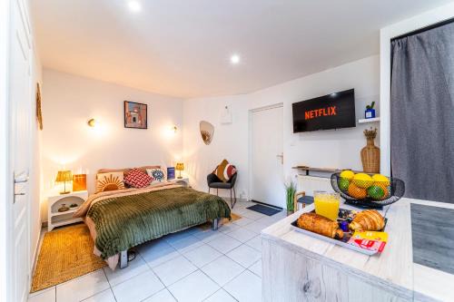 Mons-en-Baroeul Apartment | Le Minorel - Wifi - Netflix -Free Parking - Métro