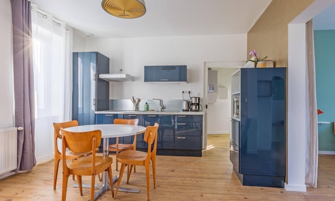Albi Apartment | Le Passage - bright apartment with terrace
