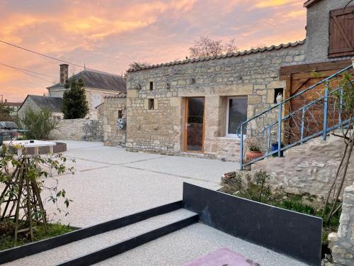 Foussais-Payre Bed & Breakfast | Le perchoir nocturne