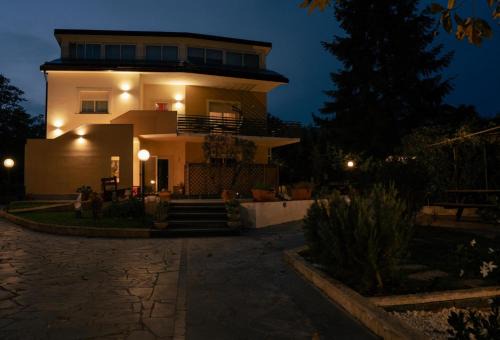 Mascalucia Apartment | Le Pernici Apartments