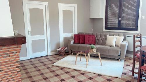 Menestreau-en-Villette House | Le Repos des Promeneurs - Maison de Charme