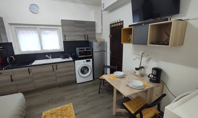 Pont-Audemer - Val de Risle Apartment | Le Rislois des Baquets - Studio moderne et cosy
