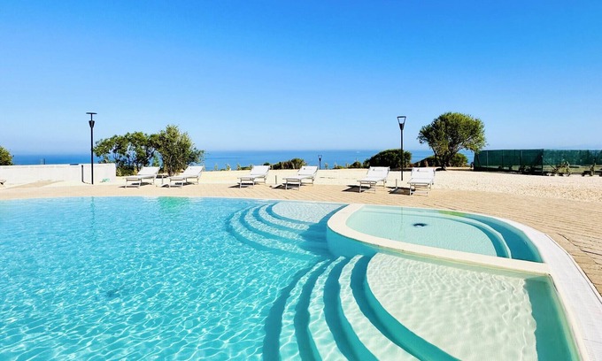 Paduledda Apartment | Le Rocce Rosse Three-room apartment 6 beds sea view