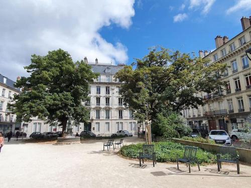 Besancon Old Town Apartment | Le Saint Amour cosy